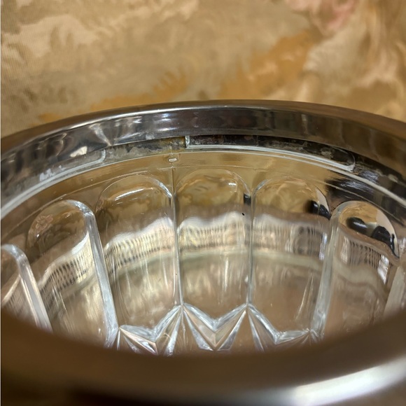 Mini Handled Ice Bucket - Picture 7 of 10